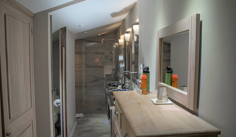 East Winds-Ocean Front Suite 2_650